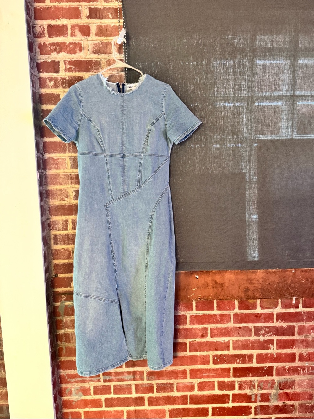 Zara Light Blue Denim Maxi Dress with Short Sleeves and Panel Seams